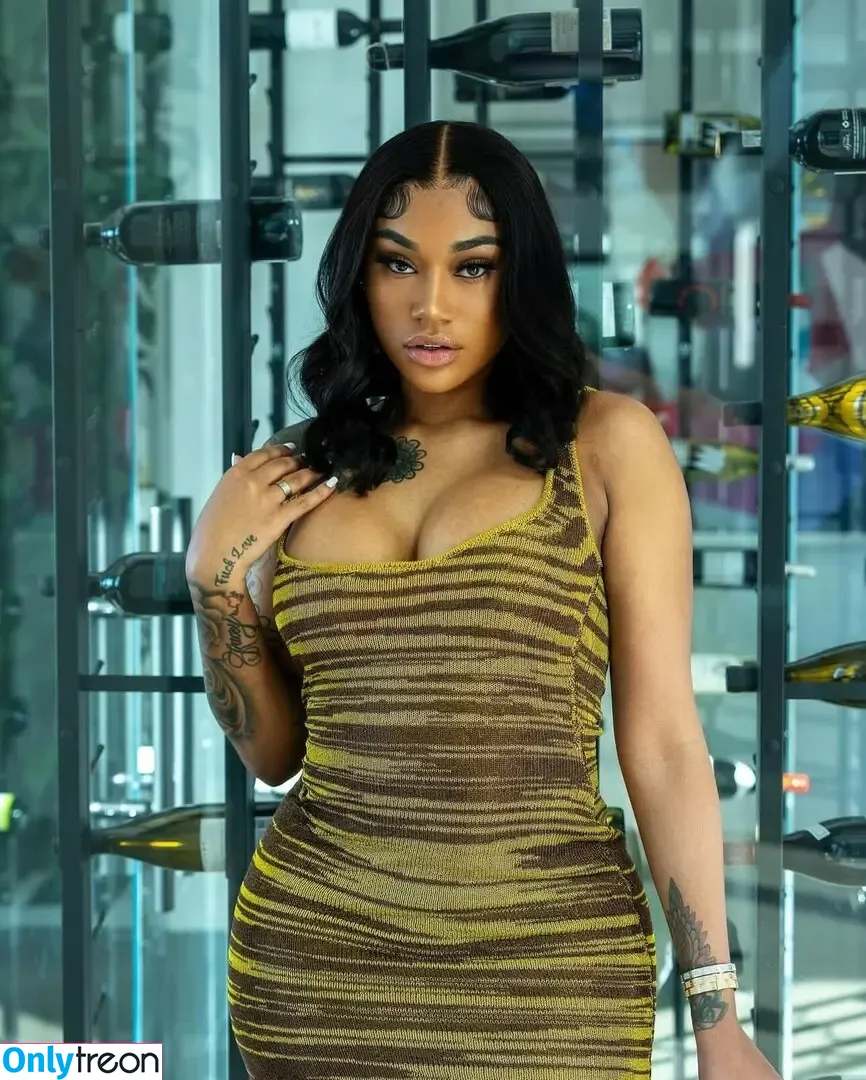 Jania Meshell голая photo #0019 (janiameshell)