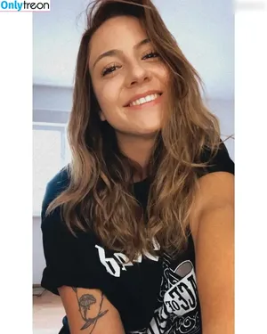Janina Hille / itzjaninaa / janinahi фото голая #0008
