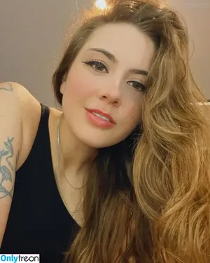 Janina Hille / itzjaninaa / janinahi фото голая #0032