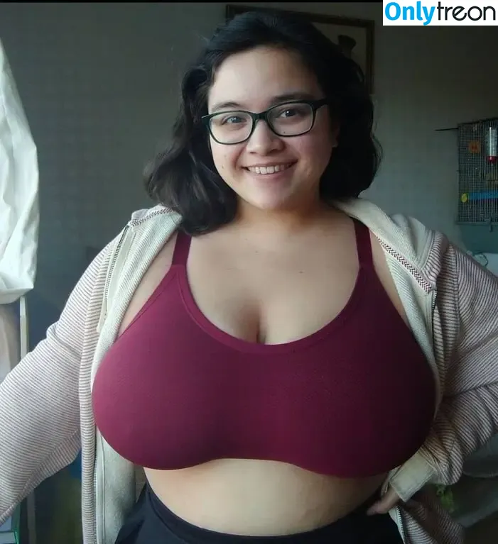 janineaam голая photo #0160 (janineaam)