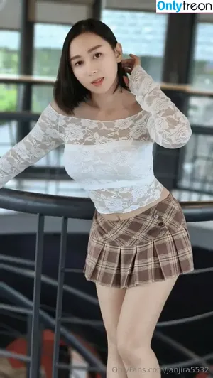 janjira5532 / janjira_jujang nude photo #0470