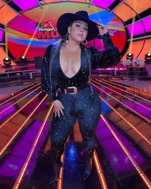 Janney Marín Rivera / Chiquis / bossbeeofficial_losangeles nude photo #0009