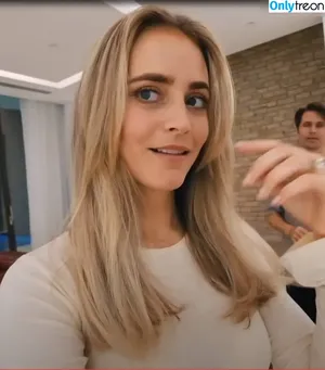 Janni Deler / jannid nude photo #0046