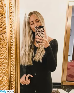 Janni Deler / jannid nude photo #0091