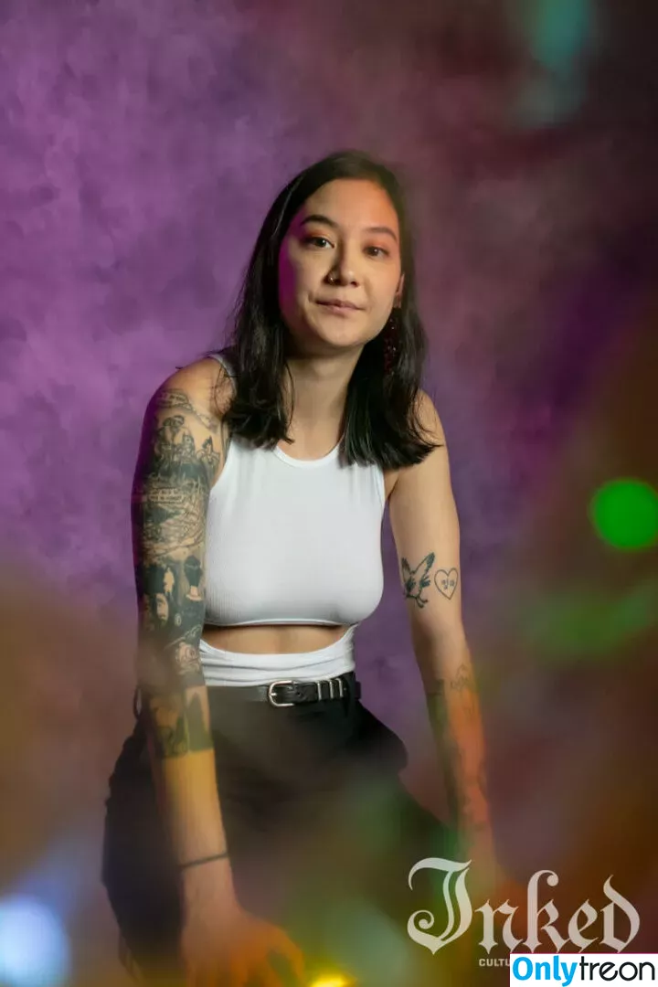 Japanese Breakfast nude photo #0032 (Michelle Zauner / jbrekkie)