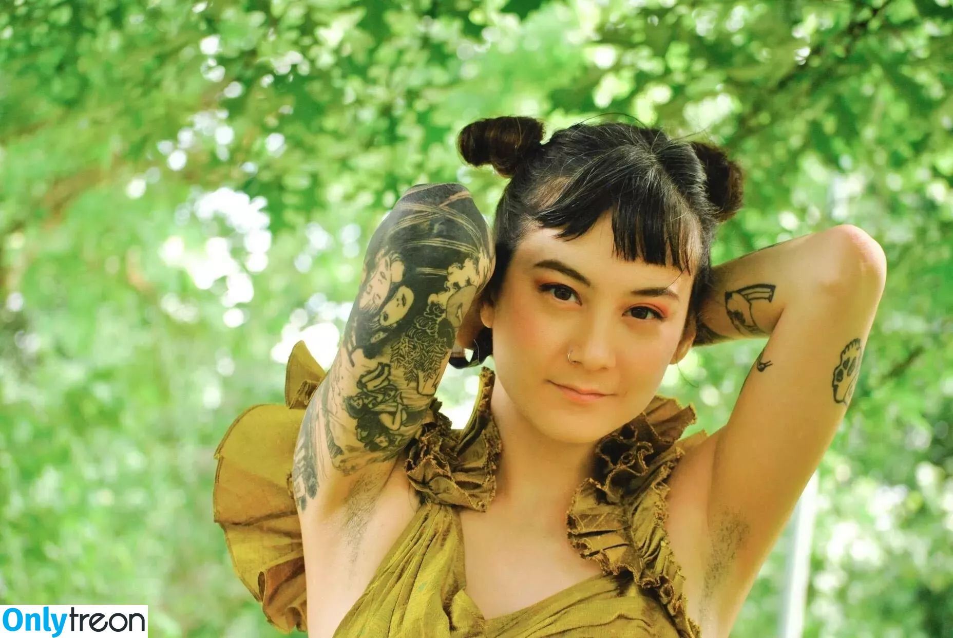 Japanese Breakfast nude photo #0043 (Michelle Zauner / jbrekkie)