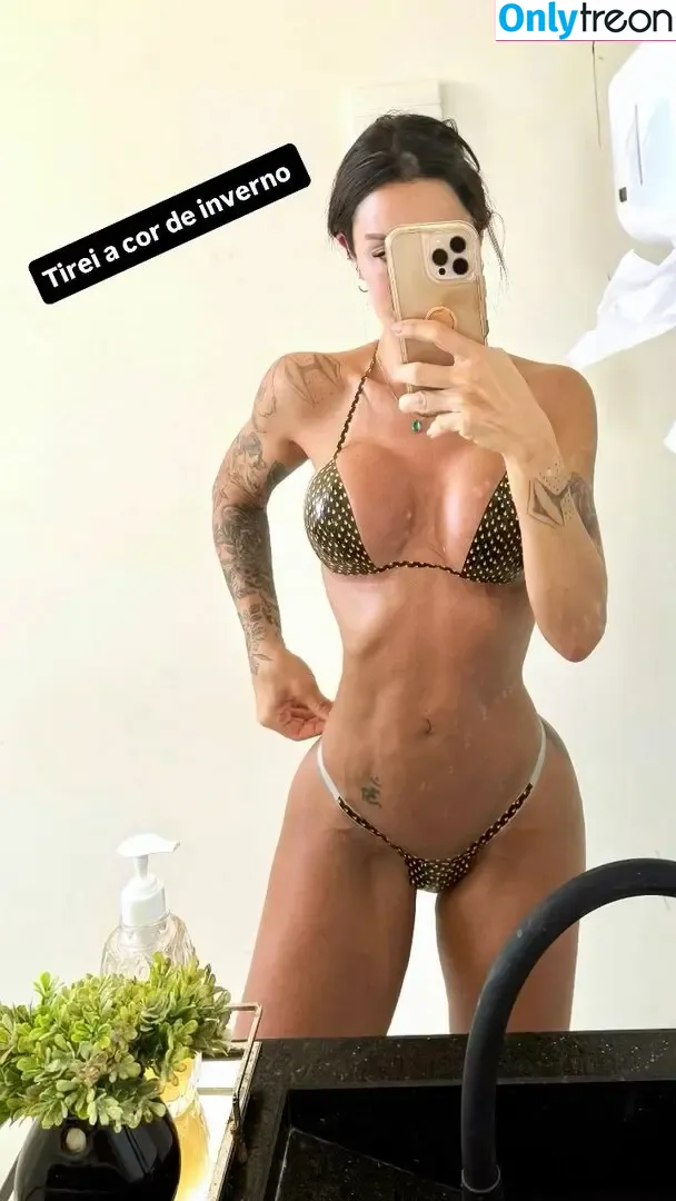 Jaqueline Khury nude photo #0221 (ex-BBB / jaquekhury)