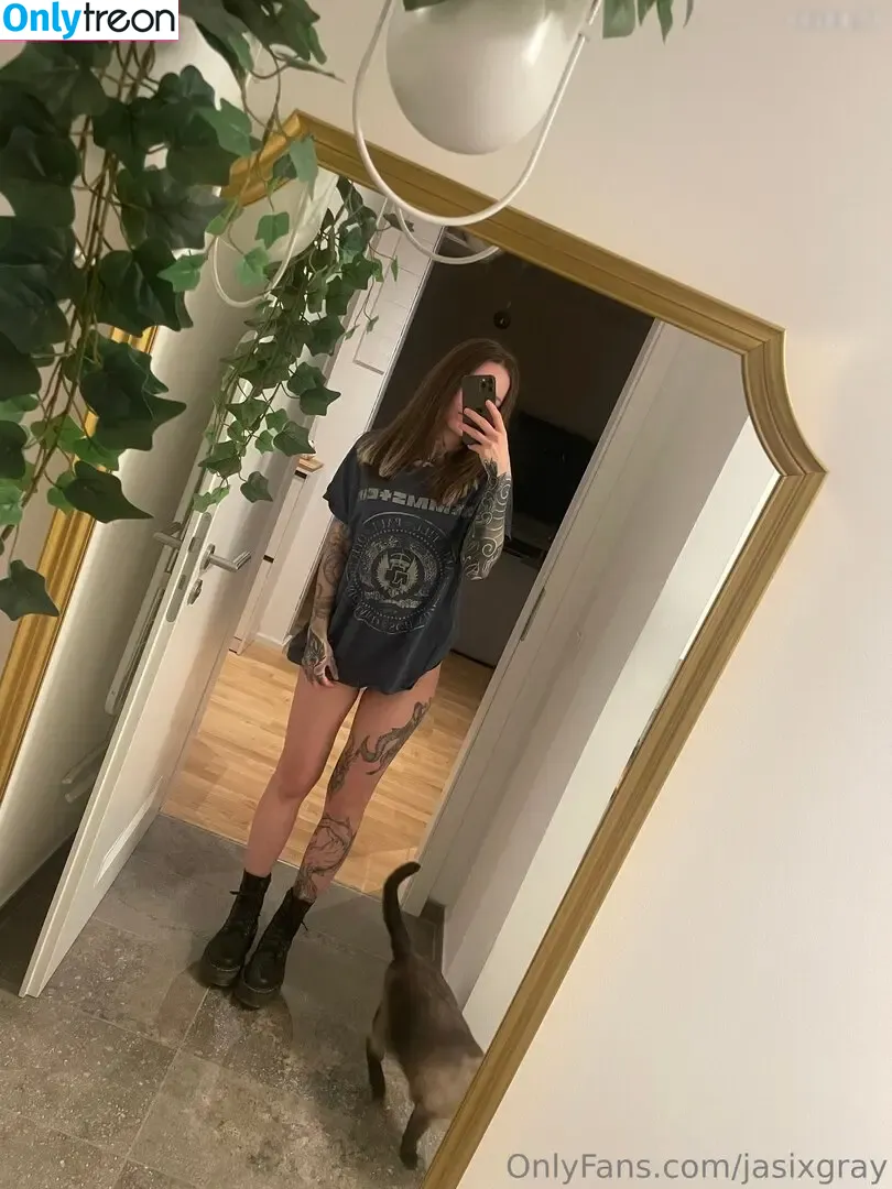 jasixgray nude photo #0034 (jasixgray)