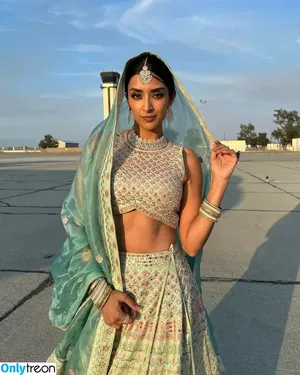 Jaskiran Kaur / jaskirann_ nude photo #0005