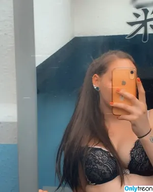 Jasmin.Galyna nude photo #0009