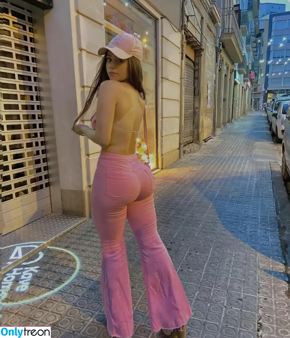 jasmin.reyeshn nude photo #0012 (jasmin.reyeshn)
