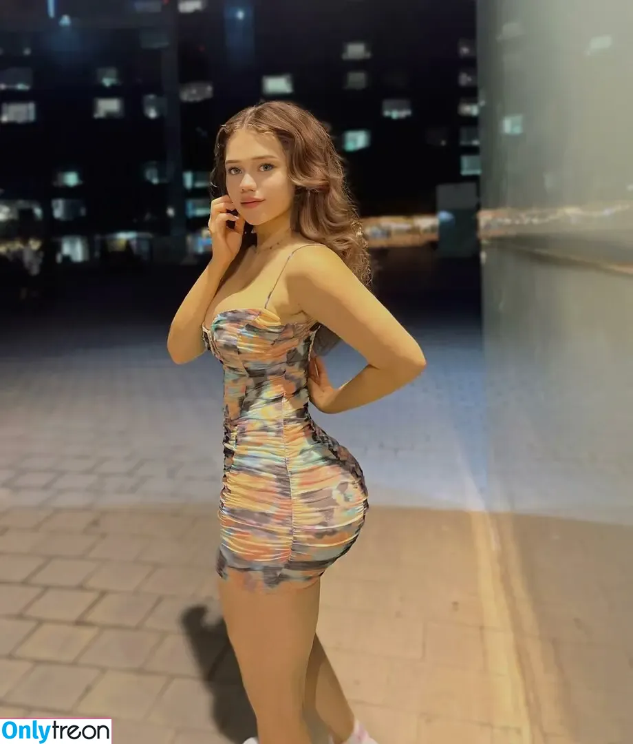 jasmin.reyeshn nude photo #0071 (jasmin.reyeshn)