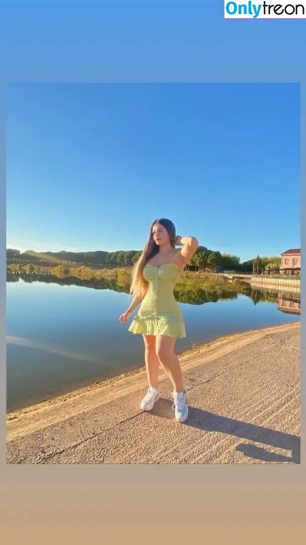 jasmin.reyeshn nude photo #0170 (jasmin.reyeshn)