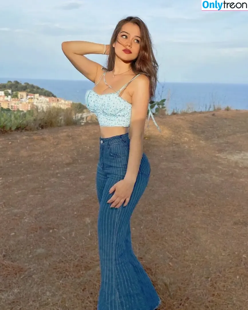 jasmin.reyeshn nude photo #0182 (jasmin.reyeshn)