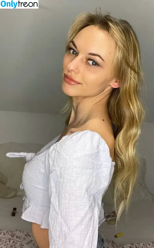 JasminaKlum nude photo #0003 (Jasmina127 / trakehner29)