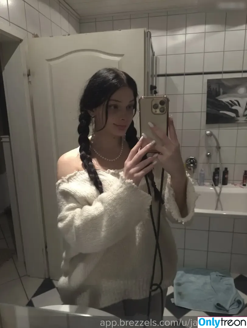 Jasminaoder nude photo #0120 (Jasminaoder)
