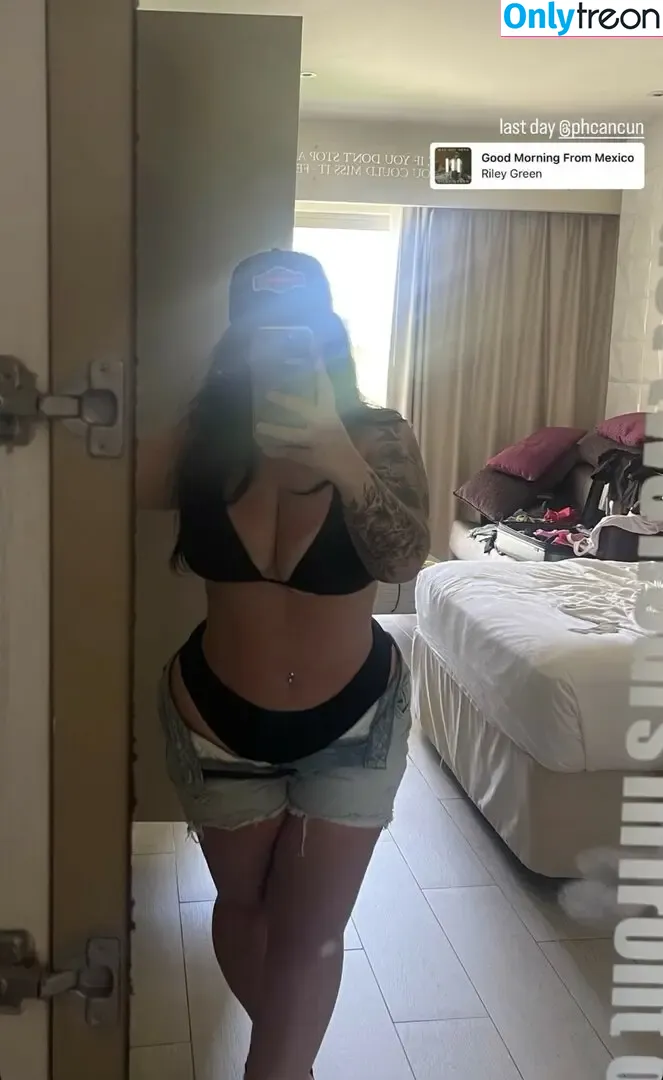 Jasmine Cormier nude photo #0007 (jasminecormierr)