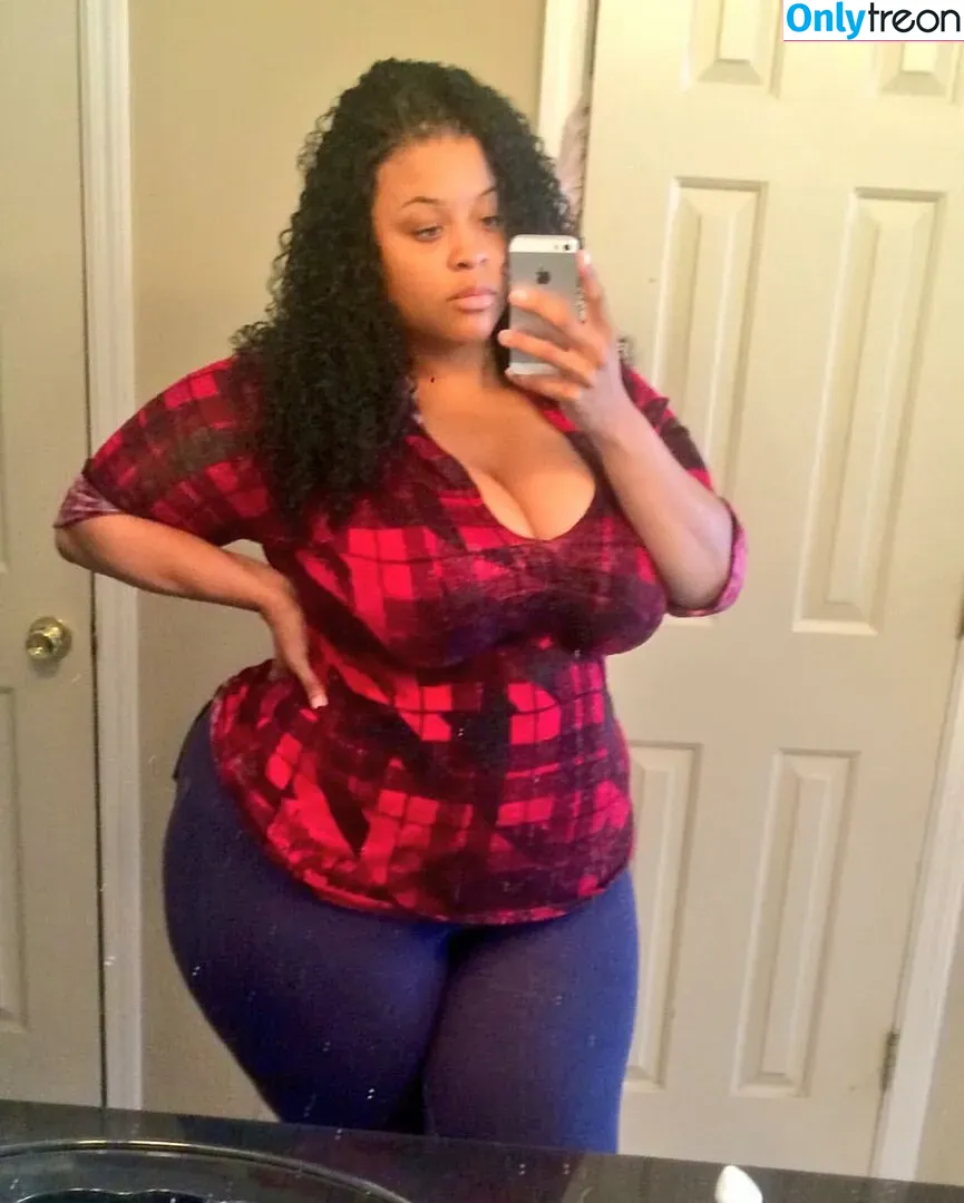 Jasmine Gunn nude photo #0024 (jasminegunn91)