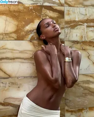 Jasmine Tookes / jastookes nude photo #0013