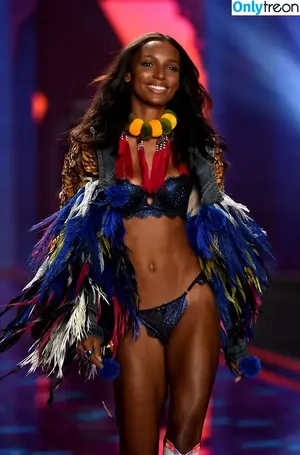 Jasmine Tookes / jastookes nude photo #0101