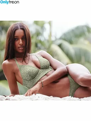 Jasmine Tookes / jastookes nude photo #0360