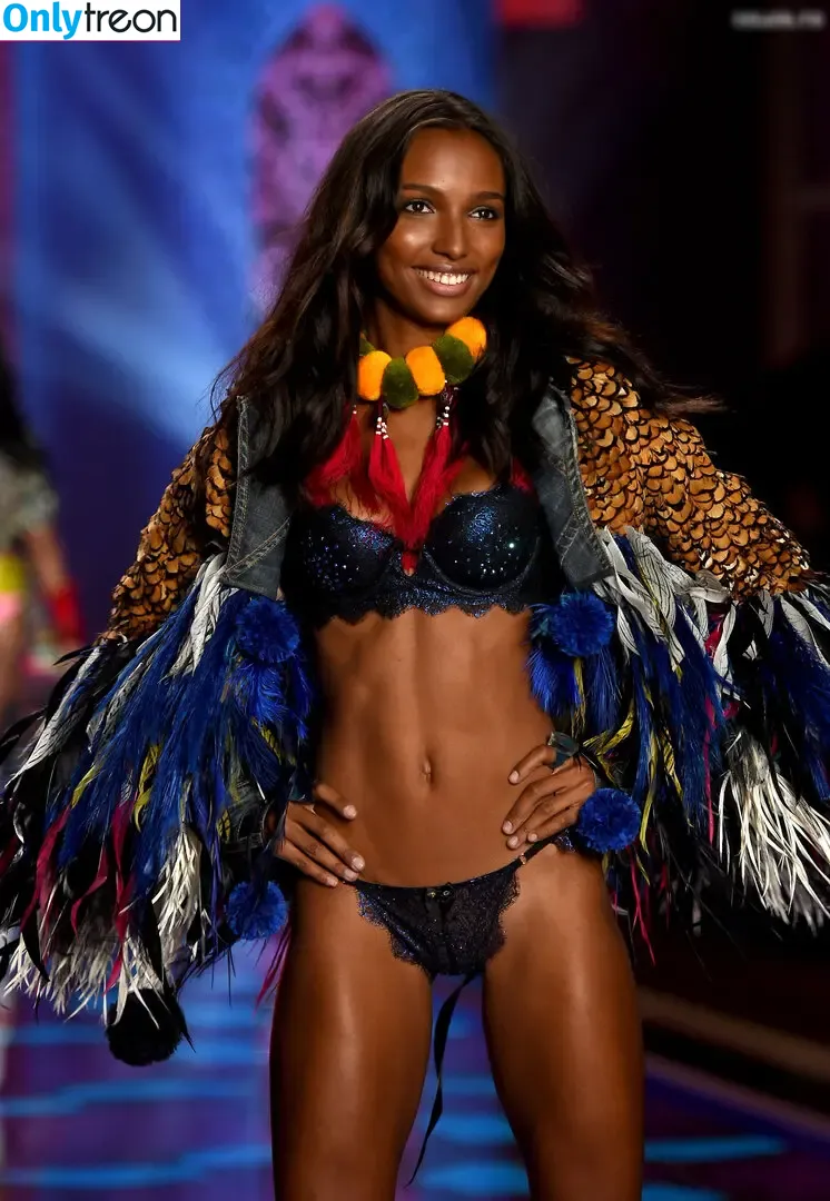 Jasmine Tookes nude photo #0096 (jastookes)