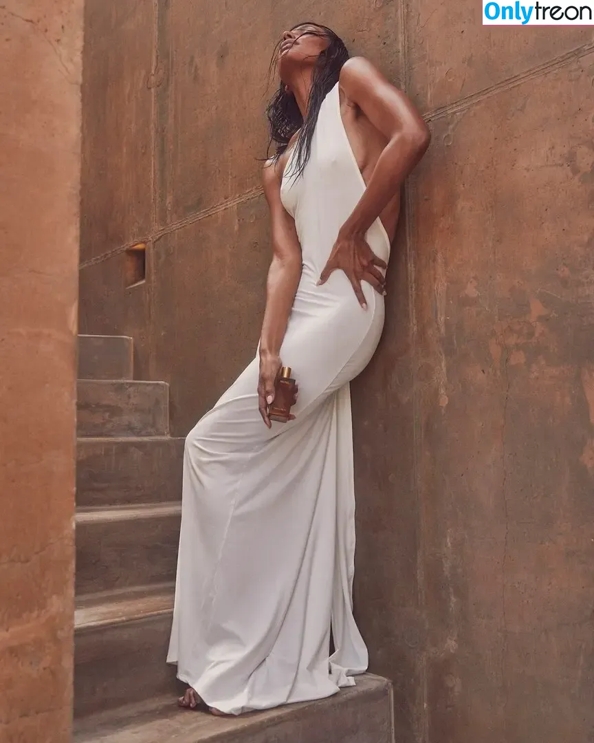 Jasmine Tookes nude photo #0415 (jastookes)