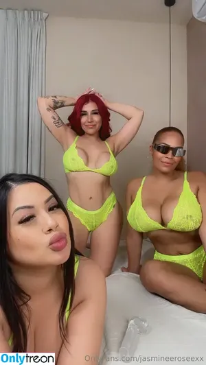 jasmineeroseexx / jasmineerosee.xx nude photo #0034