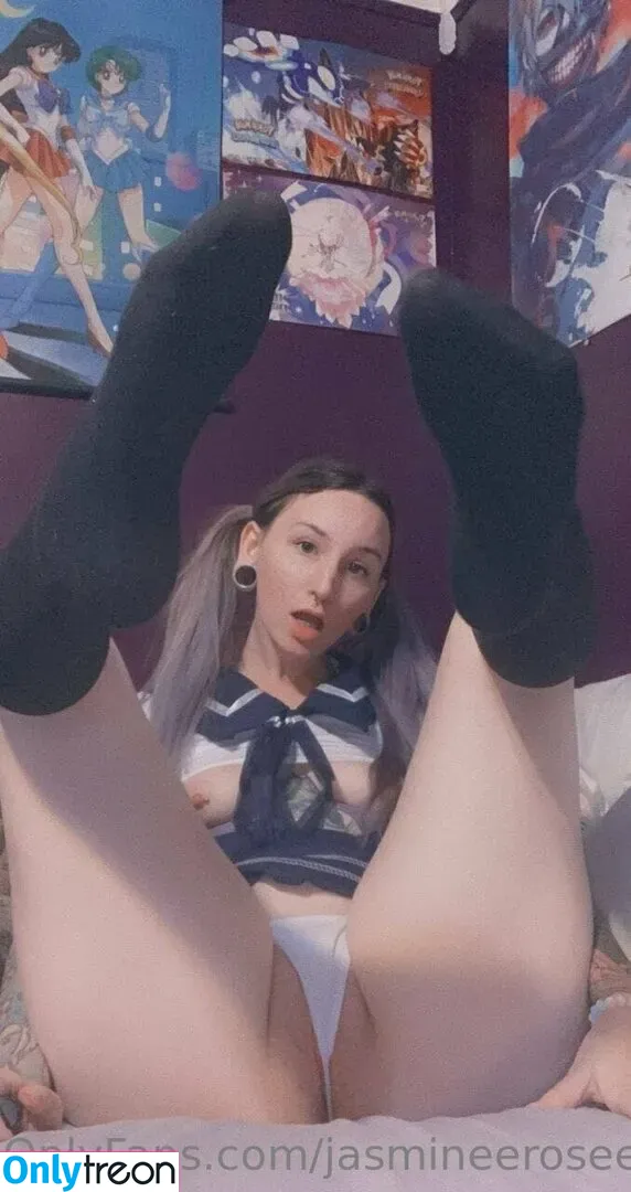 jasmineeroseexx голая photo #0103 (jasminexrosee)