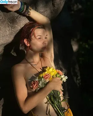 jasmineishotasf / jasmine._ishotasf nude photo #0002