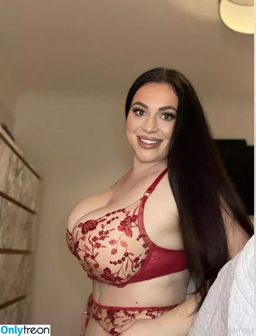 JasmineJamesx nude photo #0092 (jasminejx__ / jcupjasminex)