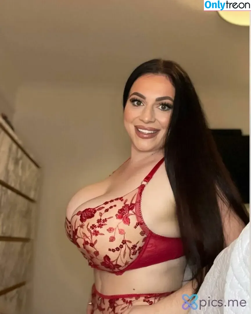 JasmineJamesx nude photo #0205 (jasminejx__ / jcupjasminex)