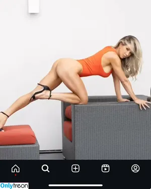 JaxieKat nude photo #0009