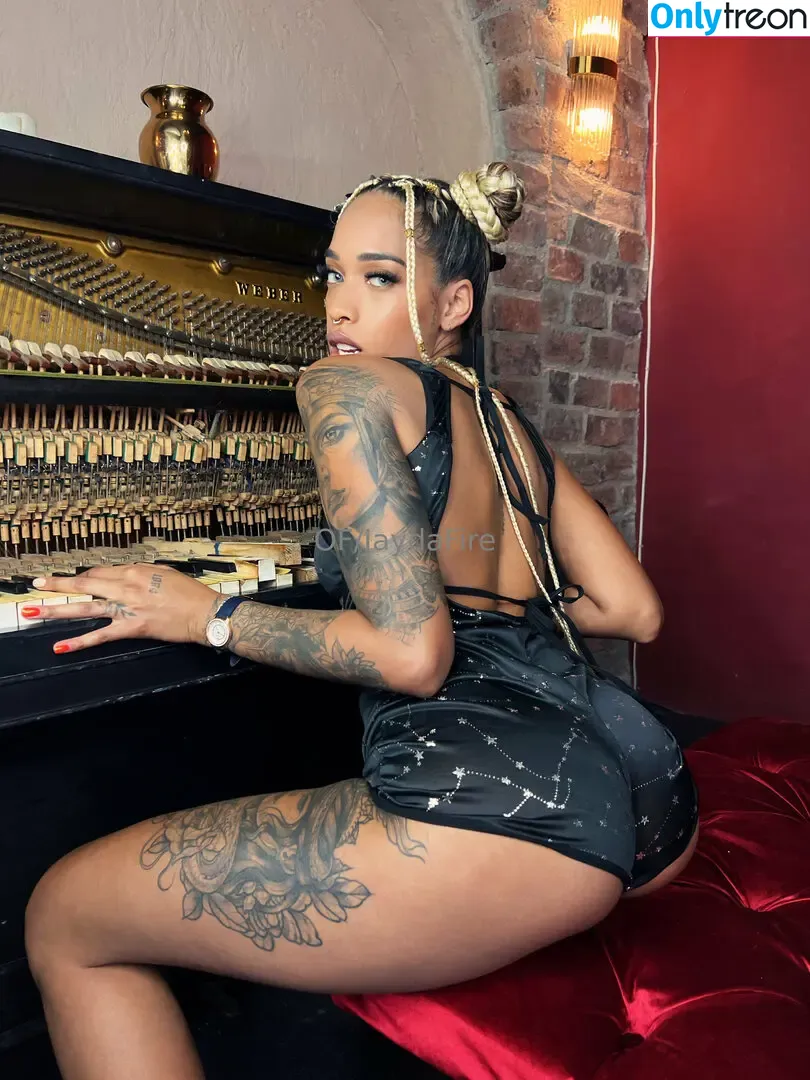 jaydafire голая photo #1331 (jaydafirevipx)