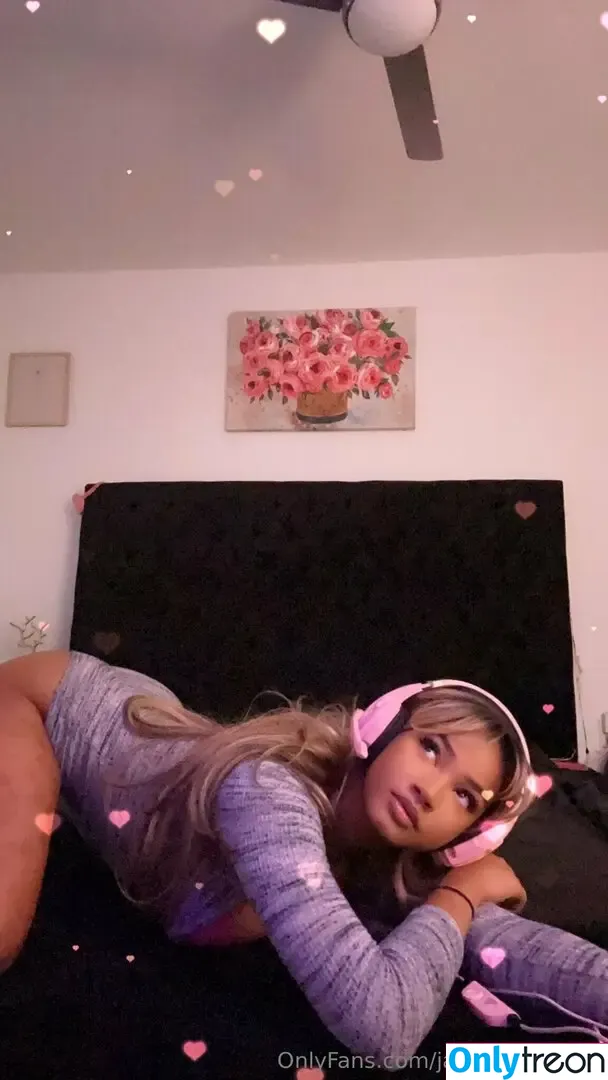 jaydeechandaa голая photo #0012 (jaydechanda)