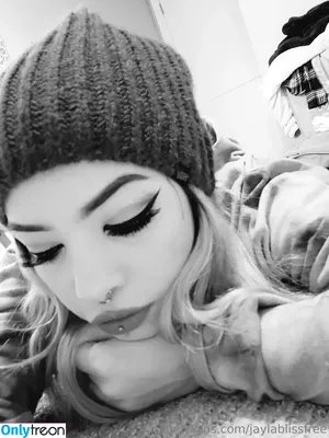 jaylablissfree / _leylalara_ фото голая #0068