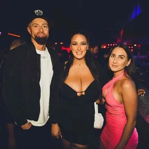 Jayme Lee / jaimeleecomedy / jjjaymelee фото голая #0340