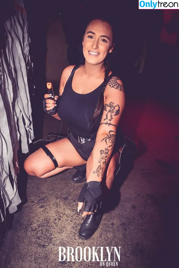 Jayme Lee голая photo #0273 (jaimeleecomedy / jjjaymelee)