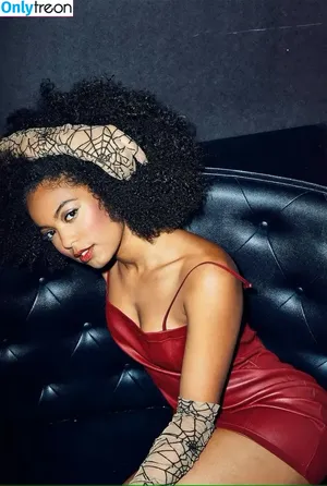 Jaz Sinclair / jas_sinclair / jaz_sinclair nude photo #0005