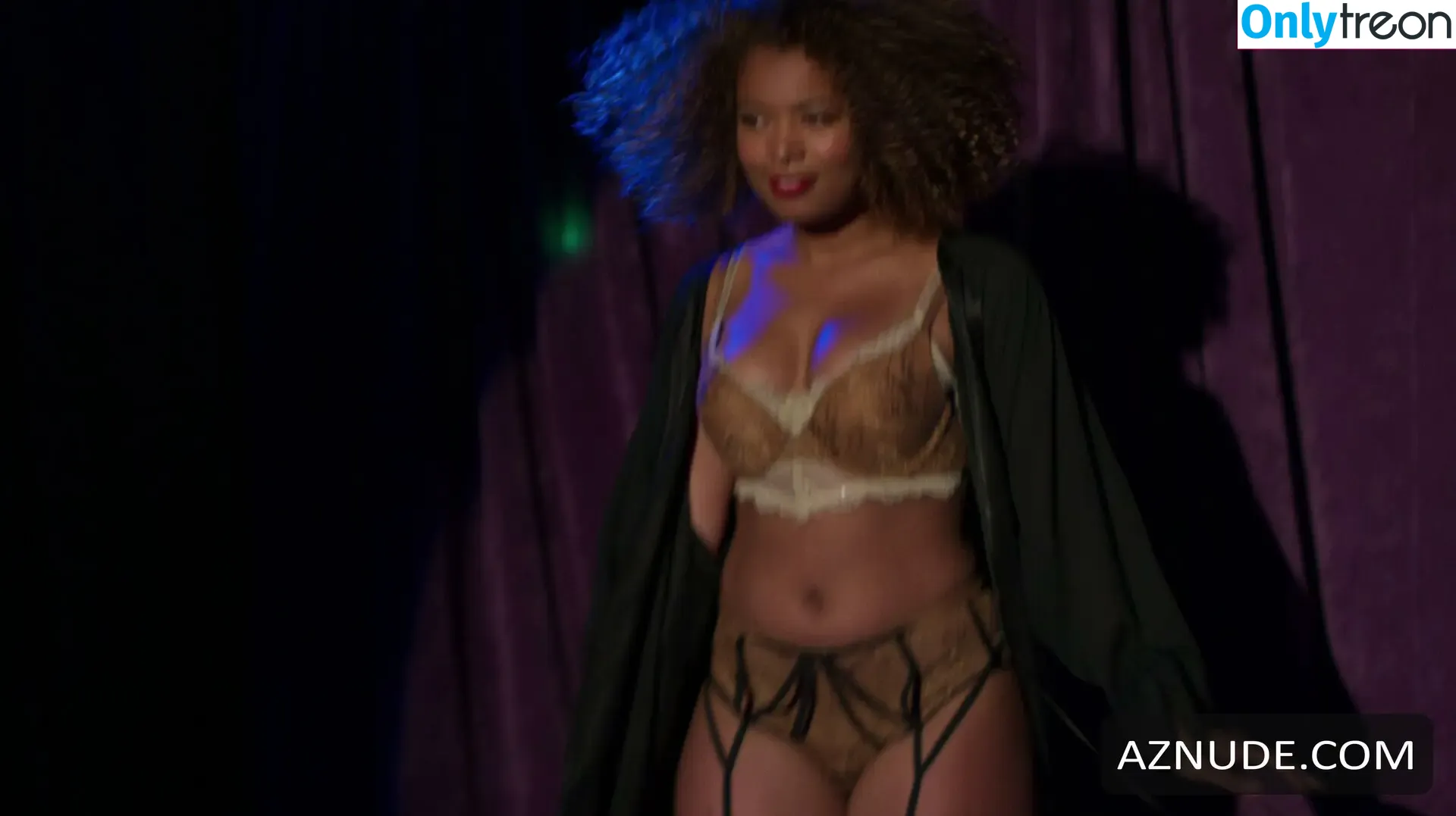 Jaz Sinclair nude photo #0019 (jas_sinclair / jaz_sinclair)