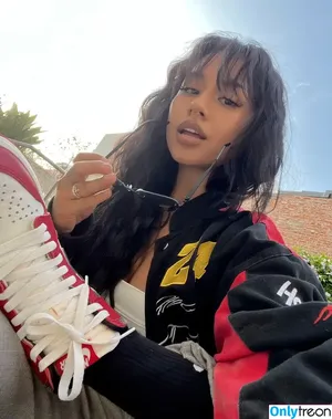 Jazmin Gonzalez / Jazminsus / jazmintheegreat фото голая #0040