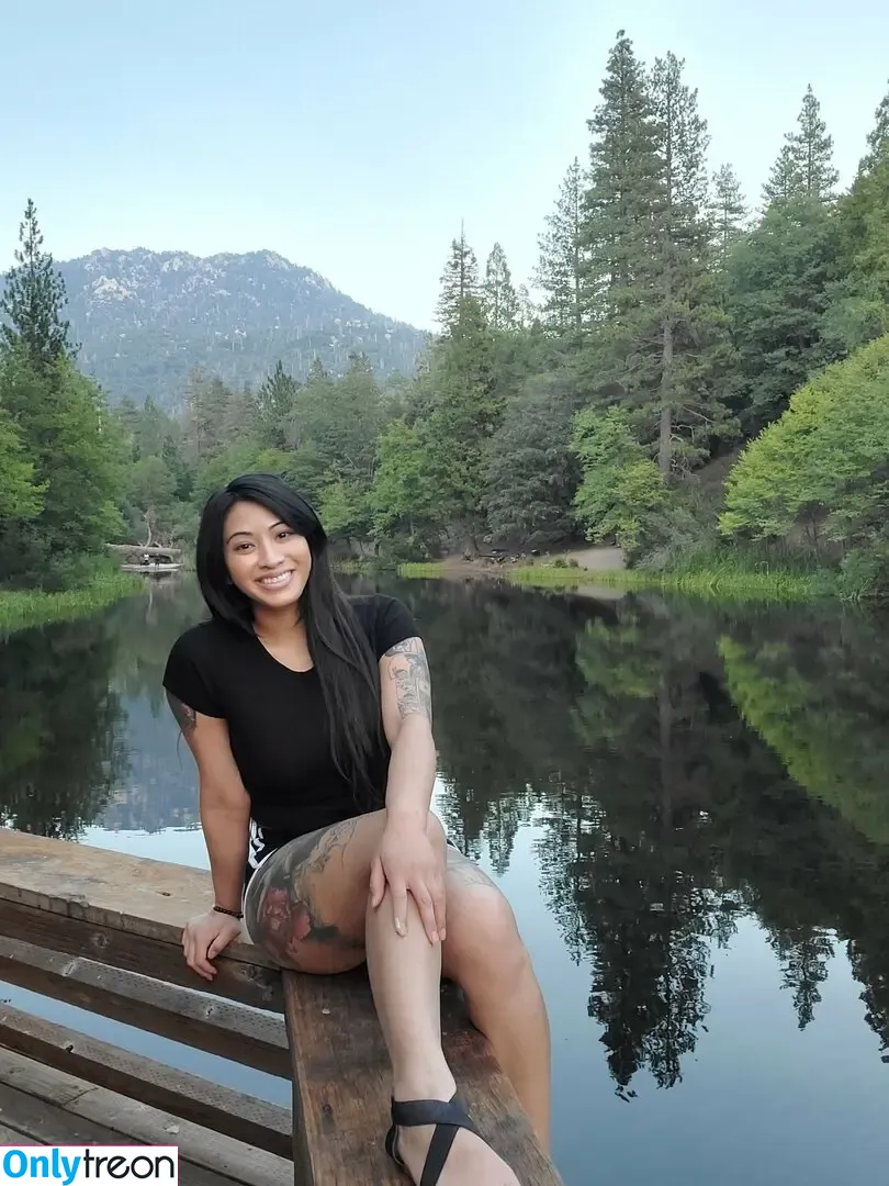 Jazmynco nude photo #0025 (Jvzmyntch / juicyjazmynne)