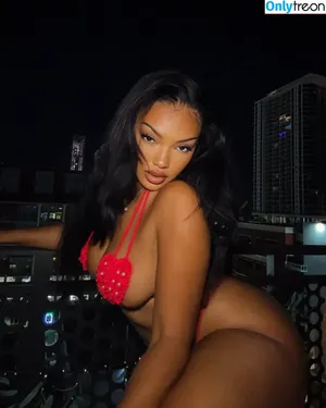  nude photo #0006