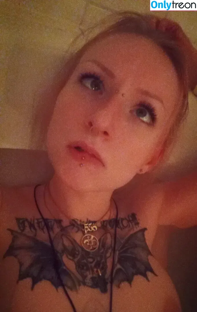 JazzLeGrande nude photo #0006 (JazzLeGrande)