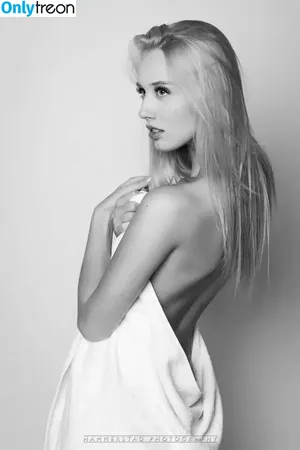 Jeanette Larsen / jeanettelarsenn nude photo #0026