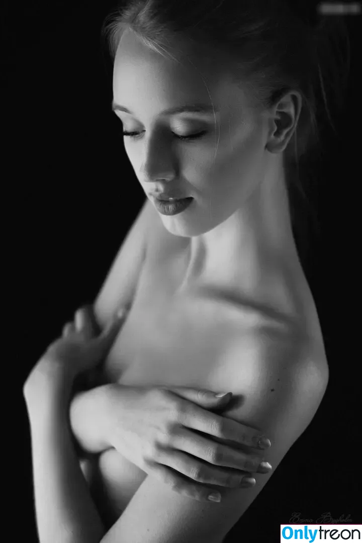 Jeanette Larsen nude photo #0027 (jeanettelarsenn)
