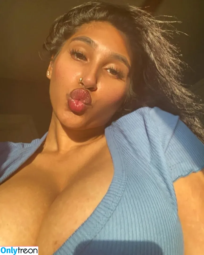 Jeanetteprakash nude photo #0001 (Jennthepimp)