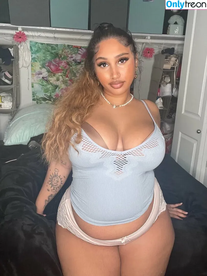 Jeanetteprakash nude photo #0058 (Jennthepimp)