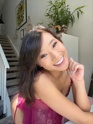 Jeannie Elise Mai / JeannieEliseMai nude photo #0119