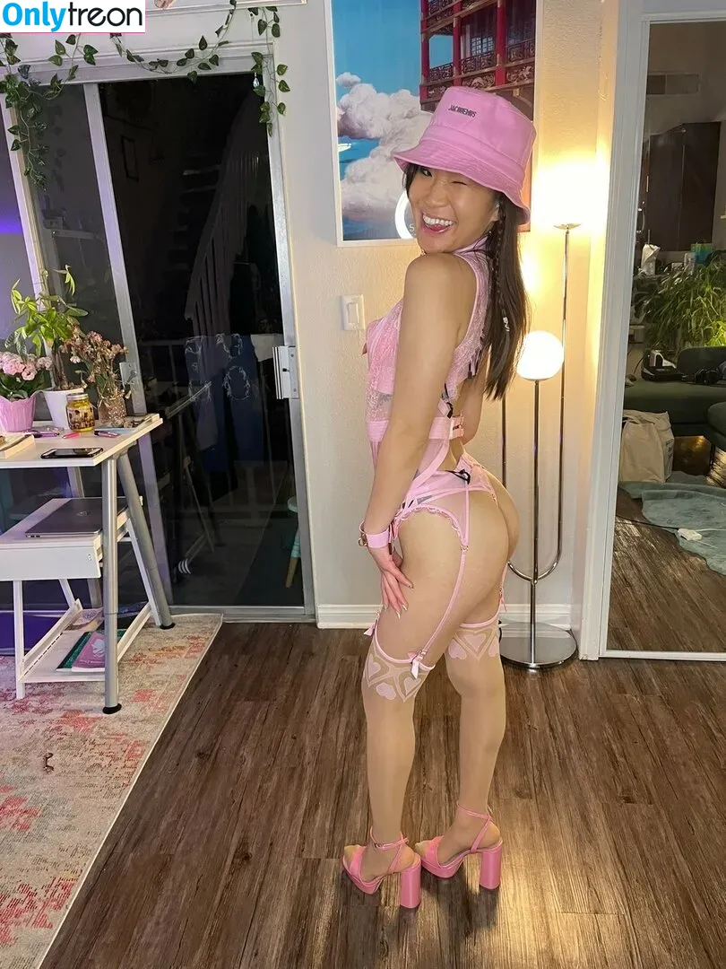 Jeannie Elise Mai nude photo #0086 (JeannieEliseMai)